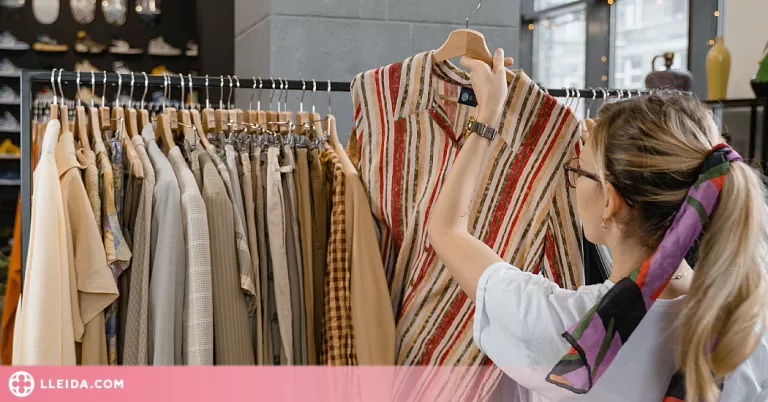 ⏯️ Catalunya convoca nous ajuts per a empreses de serveis, comerç, moda i artesania