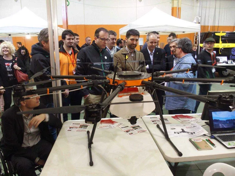 Mollerussa tanca amb èxit la cinquena Drone Party en la que han participat 150 pilots