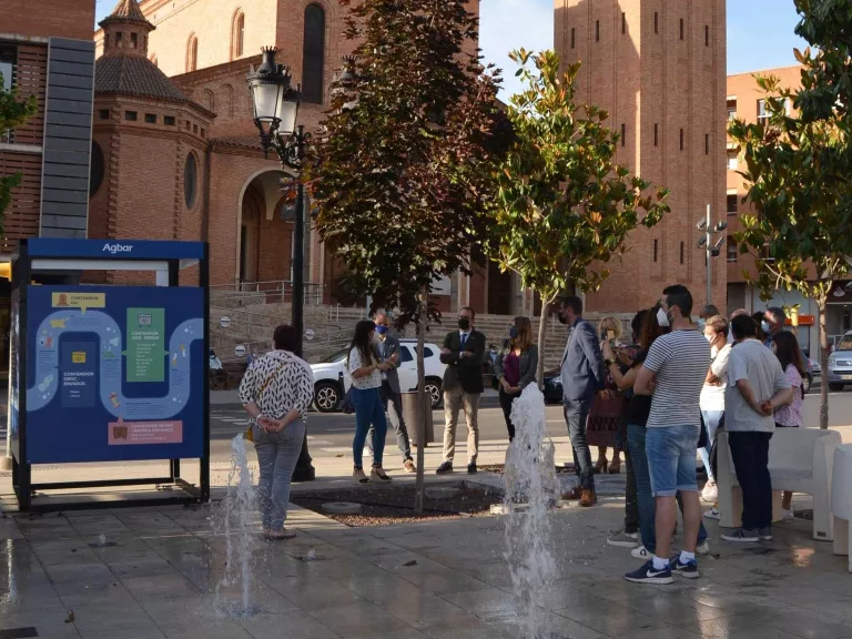 Mollerussa acull l’exposició “Operació Aigua” per reflexionar sobre els usos de l’aigua al món actual