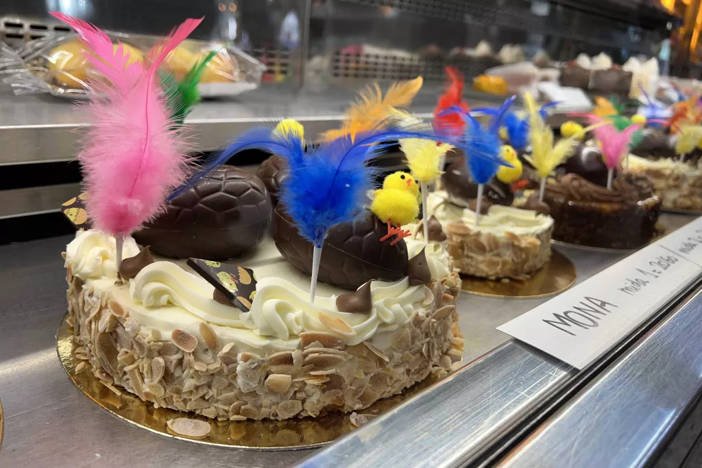 ⏯️ Les dietes i les intoleràncies fan que arribin les mones sense sucre a les pastisseries