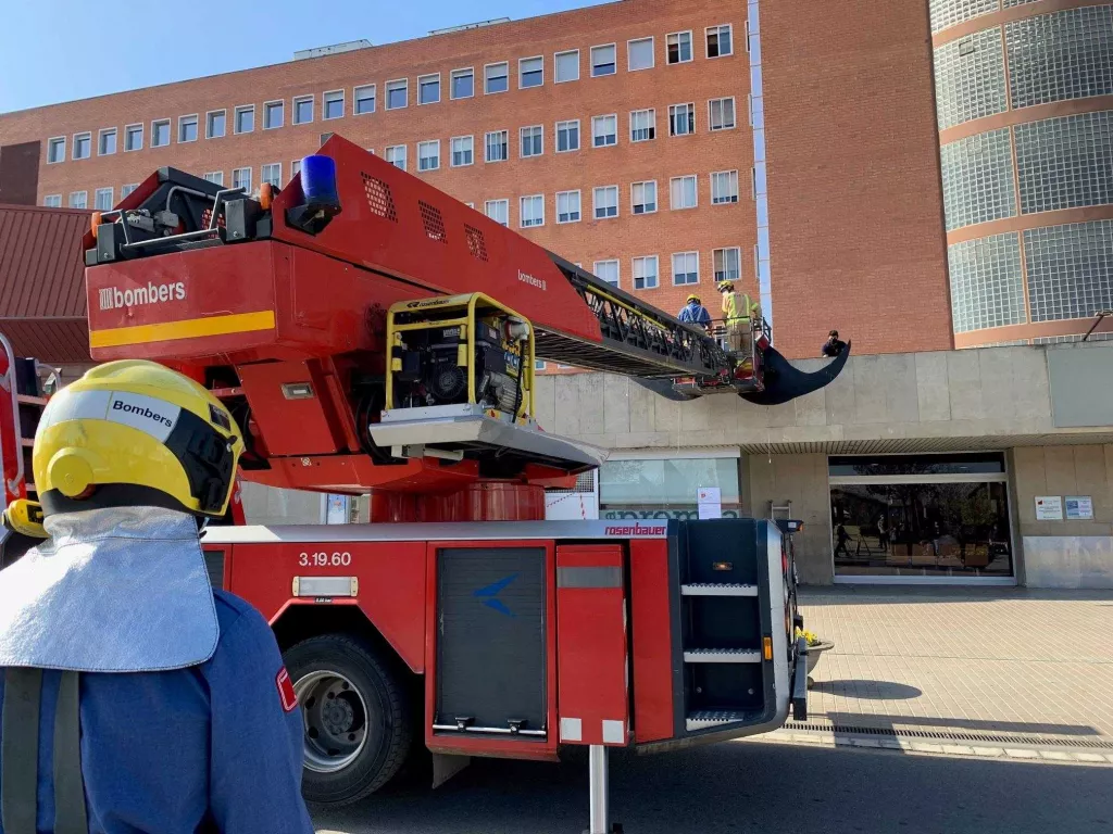 ⏯️ Pengen un bigoti gegant a l'Arnau de Vilanova per la salut masculina