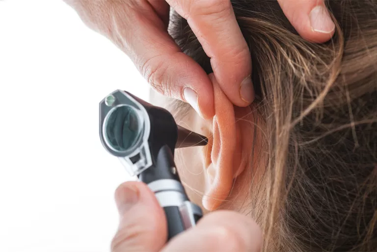 Quins factors afavoreixen l'aparició d'otitis?