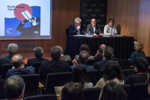 Pueyo anima el sector del vi a treballar en xarxa per obrir nous mercats
