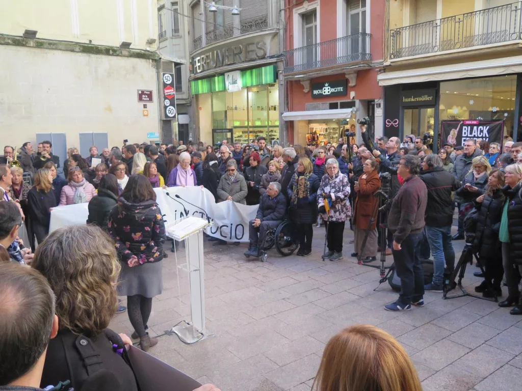'Perquè si ens toquen a una, ens toquen a totes'