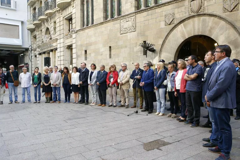 Minut de silenci per condemnar els atacs a Somalia i amb un record especial pel poble gallec