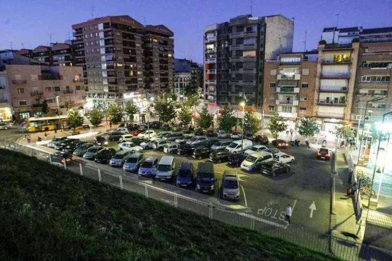 Els comerciants de l'Auditori es constitueixen com a associació per oposar-se a la plaça