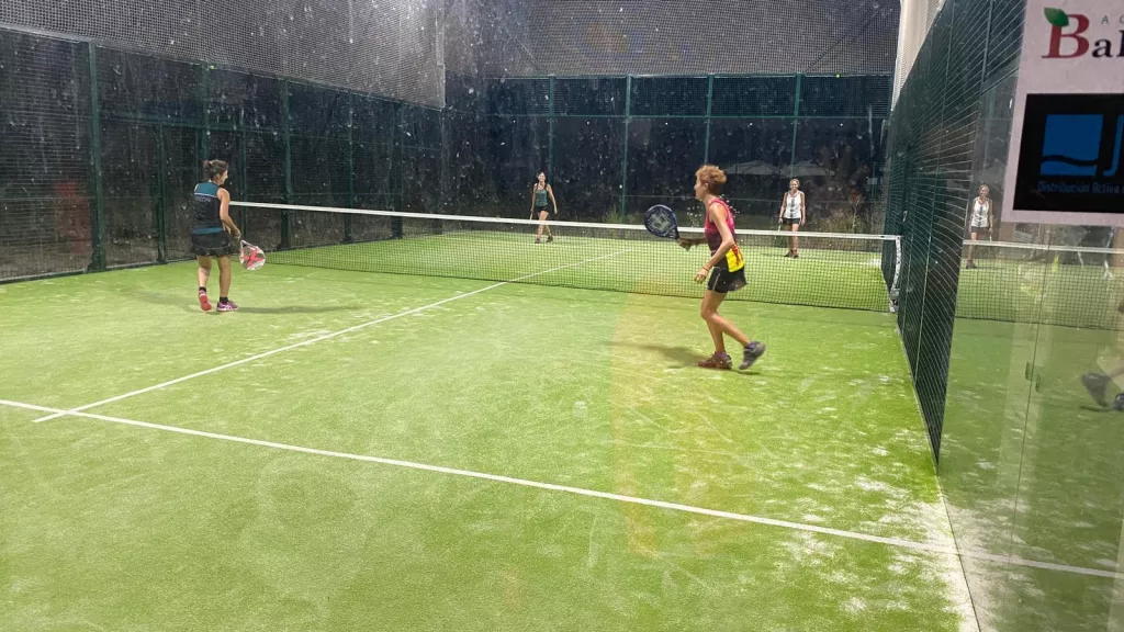 Massalcoreig celebra el torneig d’estiu pàdel