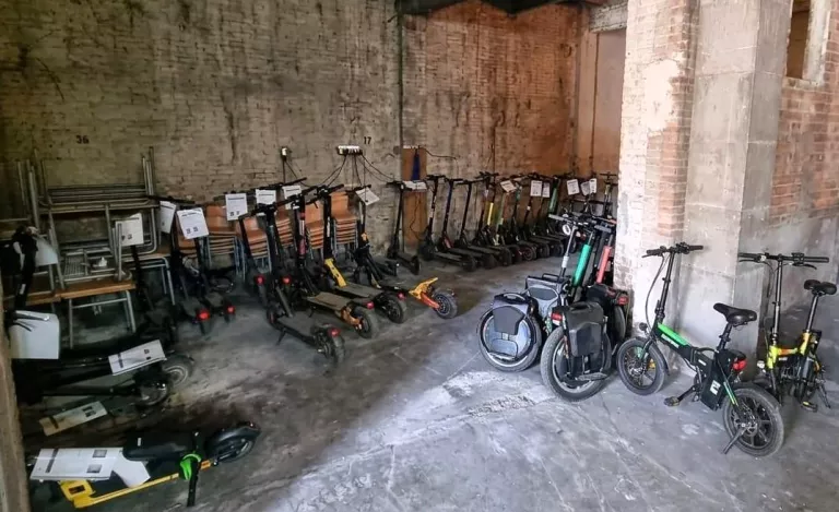 La Policia Local de Mollerussa interposa 99 denúncies a conductors de patinets elèctrics