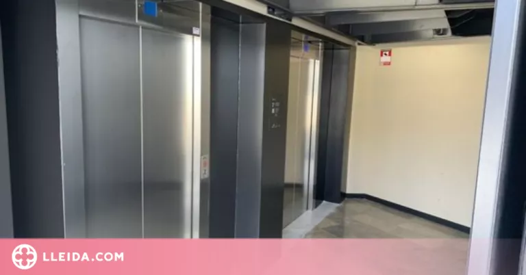 Tornen a posar en marxa els ascensors d'accés a la Seu Vella després de la seva renovació completa