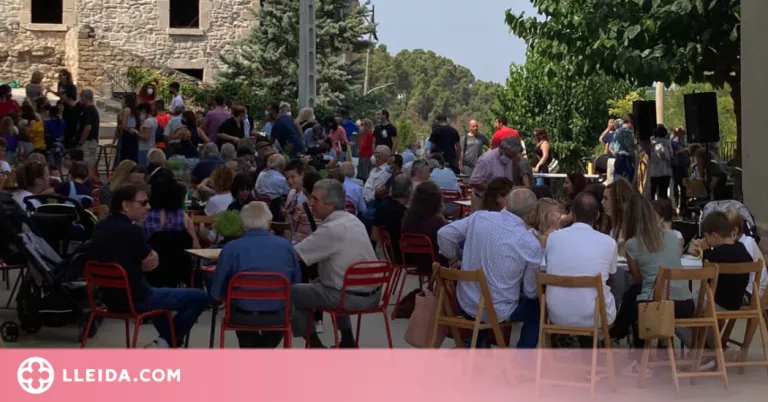 Arriba la primera edició del vermut musical i aplec de la Vall del Corb