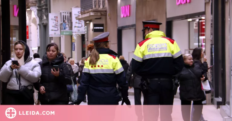 ⏯️ La policia reforça la seva presència a l'Eix Comercial de Lleida durant la campanya de Nadal