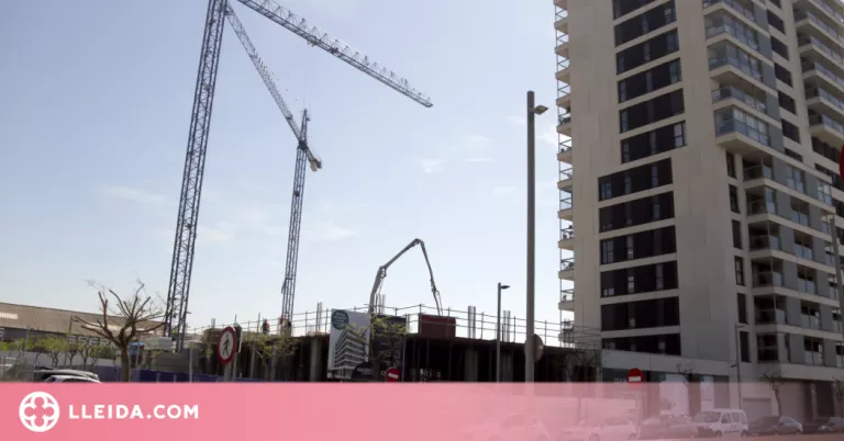 El nombre d'hipoteques sobre habitatges a Catalunya al juny cau respecte del maig