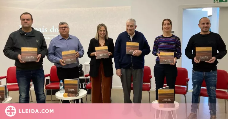 Les històries de 14 homes i dones del món de la fruita protagonitzen el llibre “Un país dolç”