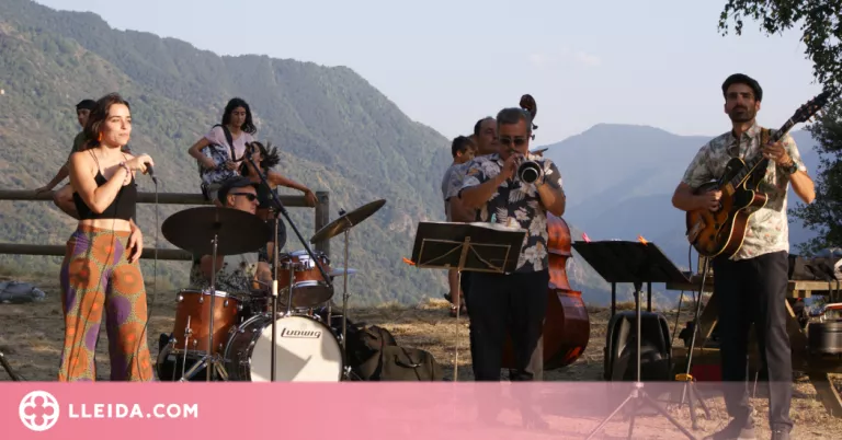 El Festival Esbaiola't omple de circ, teatre i música el Pallars Sobirà