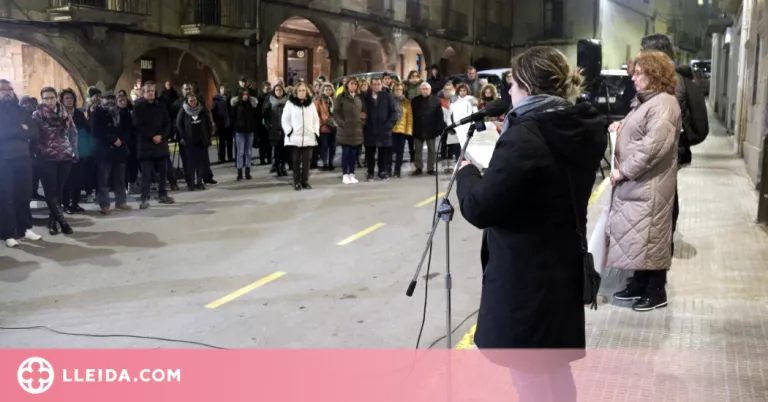 ⏯️ Unes 150 persones condemnen l'agressió sexual a una menor de 12 anys a Bellpuig