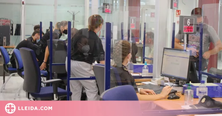 Incorporen dos nous treballadors a l'oficina d'estrangeria de Lleida per agilitzar els tràmits