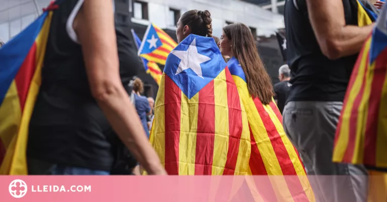 ⏯️ L'acte institucional de la Diada homenatja les dones i el seu paper al llarg de la història