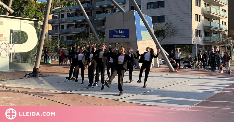 Lleida celebra Dia Internacional de la Dansa a la plaça Sant Joan