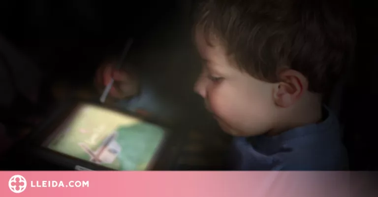 Projecte educatiu europeu per facilitar la inclusió social a 'l'era digital COVID'