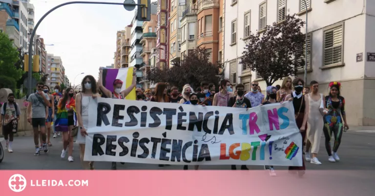 La manifestació per l’alliberament sexual i de gènere recorre els carrers de Lleida
