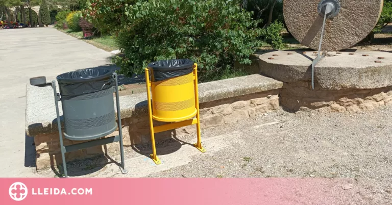 Tàrrega inicia un pla per renovar les papereres de la ciutat i incentivar el reciclatge