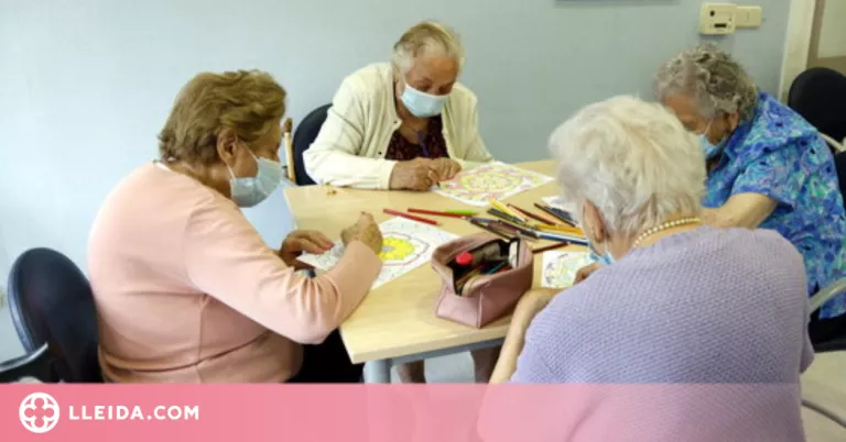 Els interns en residències podran tornar a fer passejos i sortides inferiors a tres dies