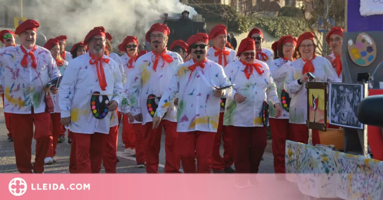 Mollerussa reviu el Carnaval amb la participació de 17 comparses i 1.600 persones