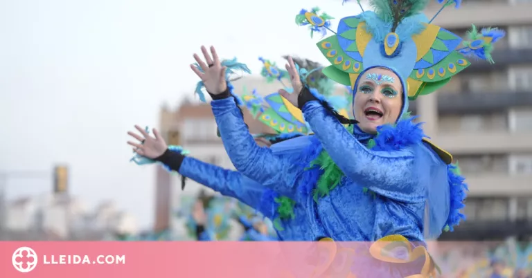 Lleida celebra una multitudinària Rua de Carnaval