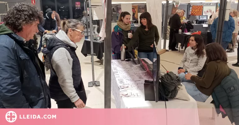 La Mostra d'Entitats de Tàrrega posa en relleu la vitalitat del teixit associatiu del municipi