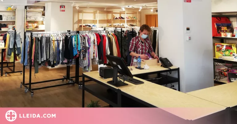 Càritas d’Urgell obre a Balaguer la primera botiga Moda Re- a la comarca de la Noguera