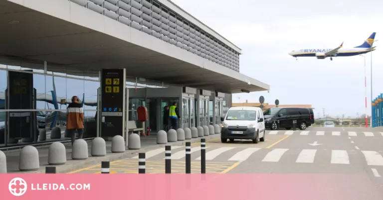 Convoquen dotze dies més de vaga a Ryanair