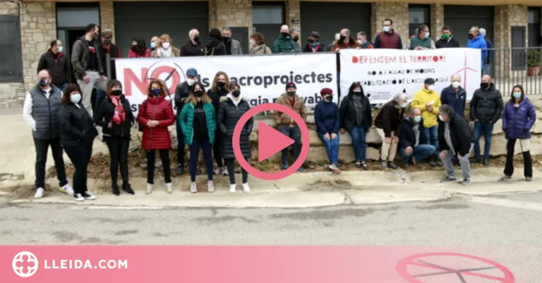 ⏯️ Mobilització contra "l'allau i massificació" de centrals eòliques i solars a la Segarra