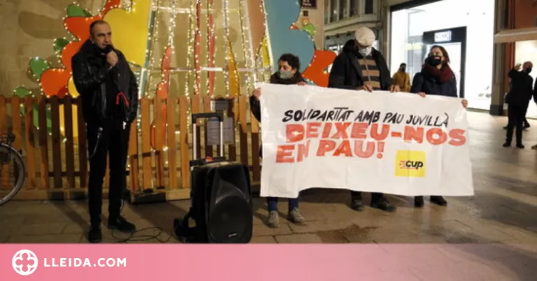 ⏯️ Un centenar de persones es concentren a Lleida per rebutjar la condemna a Pau Juvillà