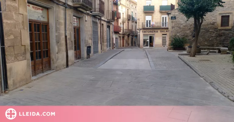 Millores a les lloses malmeses del paviment del centre de Tàrrega