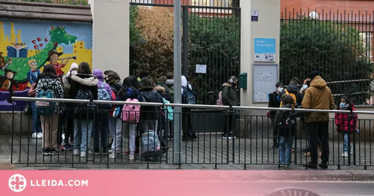 Educació es mostra optimista malgrat l'allau de baixes del professorat