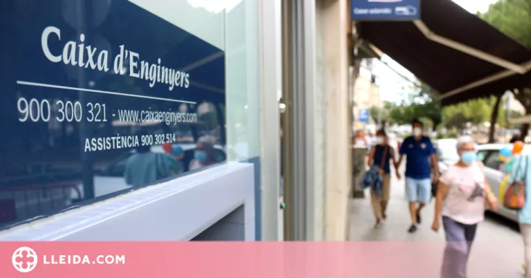 Demanen que es "garanteixi" l'atenció personalitzada a les oficines bancàries