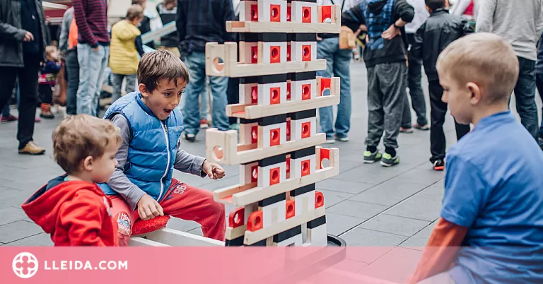 Tombs Creatius, dins la programació de la 10a Fira Castells