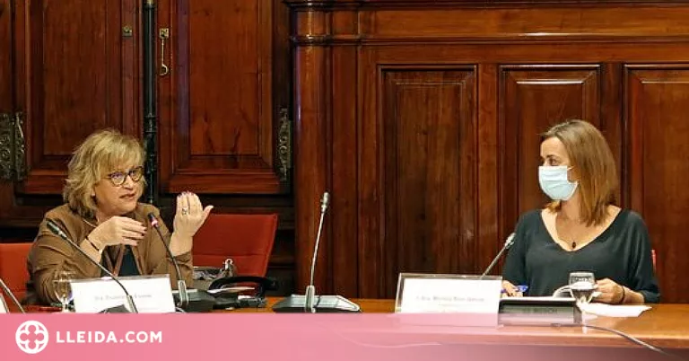 Els telèfons d'ajuda psicològica oferiran atenció a través de Whatsapp per acostar-se als joves