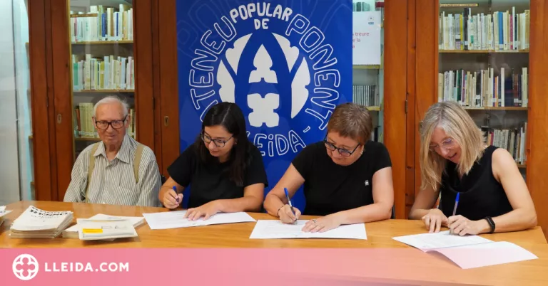 L’Ateneu Popular de Ponent dona 164 exemplars de la revista Ressò a l’Arxiu Municipal