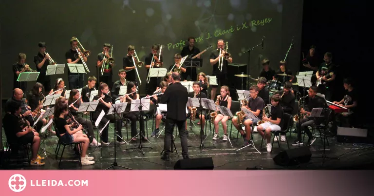 L’Escola Municipal de Música de Tàrrega clou el curs amb un lluït concert