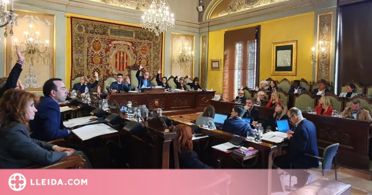La Paeria de Lleida tira endavant el pressupost per al 2023 amb les abstencions del PSC i el Comú