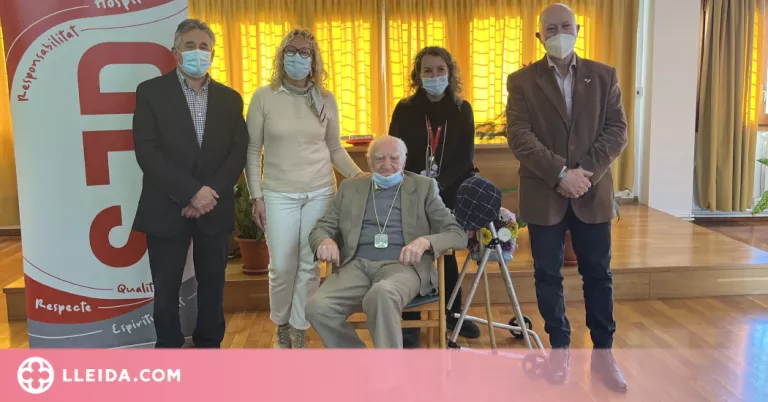Medalla centenària a un veí de Tremp