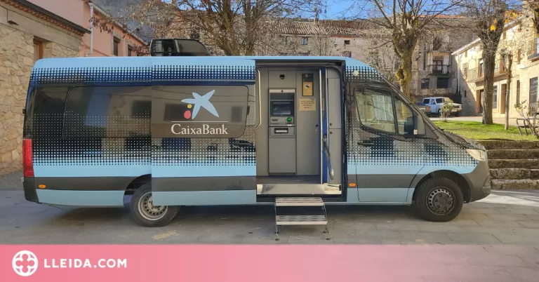 CaixaBank incrementa un 45% les poblacions ateses per oficines mòbils