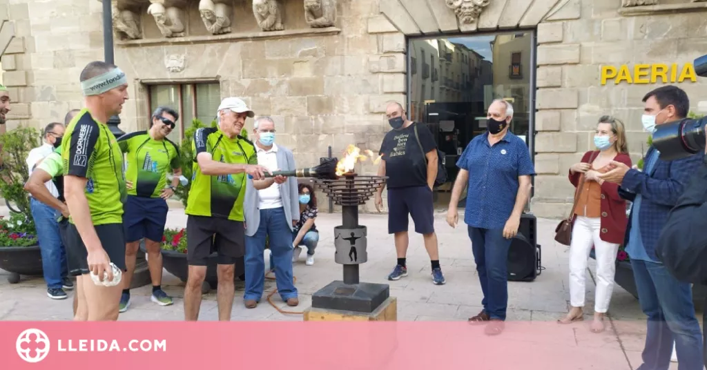Cervera torna a rebre la Flama del Canigó