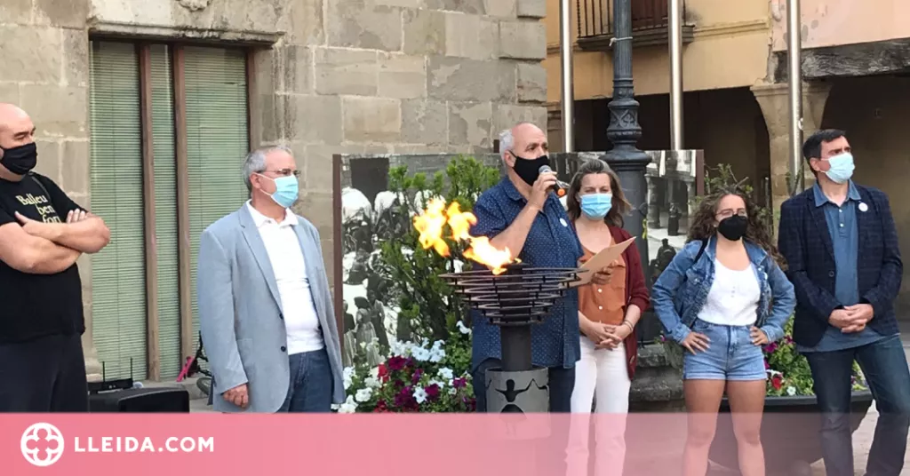 Cervera torna a rebre la Flama del Canigó