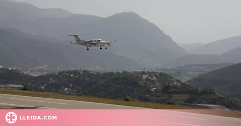 Els desplaçaments amb avió entre La Seu i Madrid, els més viables segons el govern andorrà