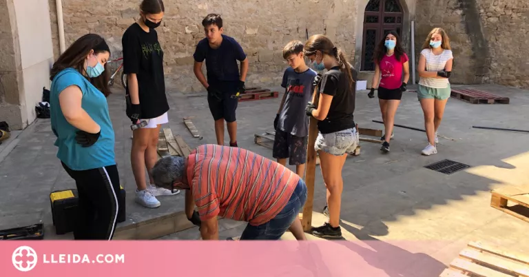 El jovent de les Borges millora espais del municipi en el primer camp de treball voluntari