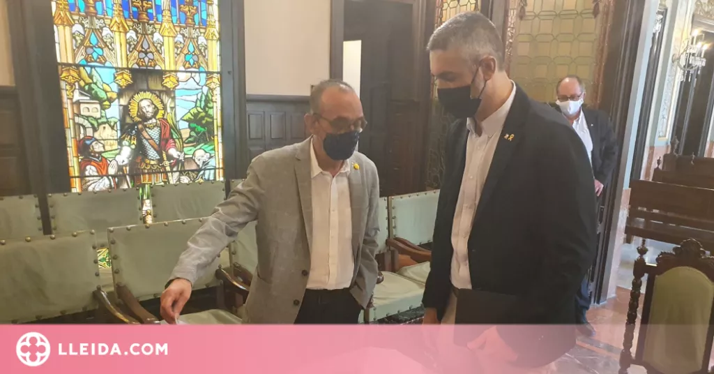 Primera trobada institucional de Bernat Solé i Miquel Pueyo