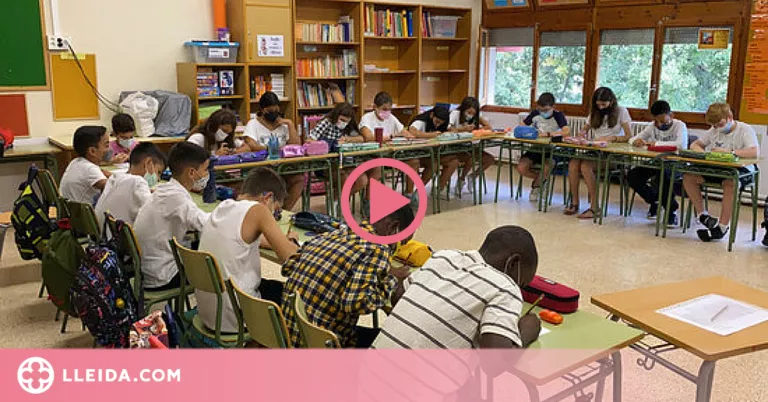 ⏯️ Uns 10.000 alumnes comencen el curs al Pirineu