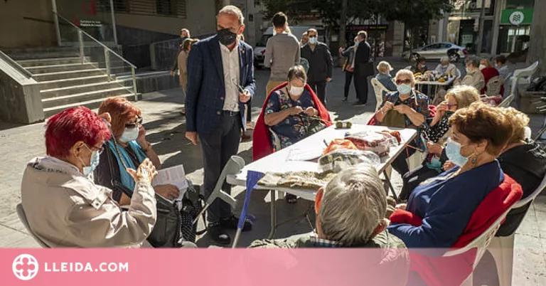 Lleida inicia l'acció 'Truca a la Porta' per detectar situacions de soledat en gent gran